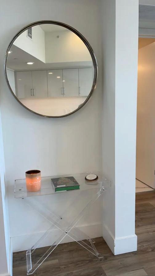 Luxury Designer Suite With Rooftop Pool, Gym San Diego Bagian luar foto